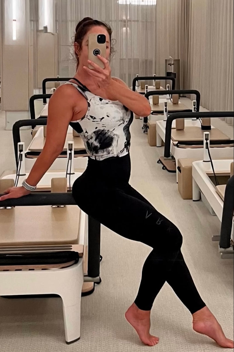 Alysha Cropped Singlet White & Black